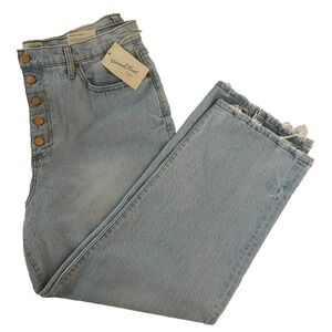 Universal Thread Women's Jeans, Vintage Straight, 16/33R, Light Wash, NWT